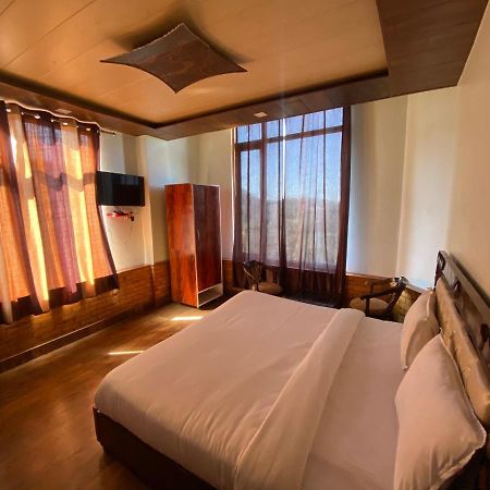 Hotel Taj View Theog Ngoại thất bức ảnh