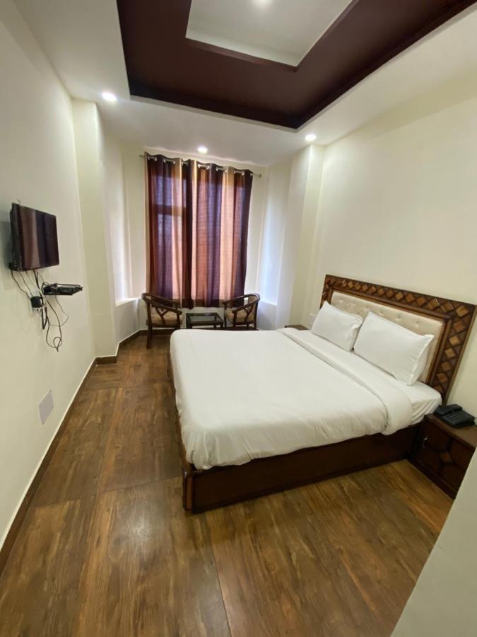 Hotel Taj View Theog Ngoại thất bức ảnh