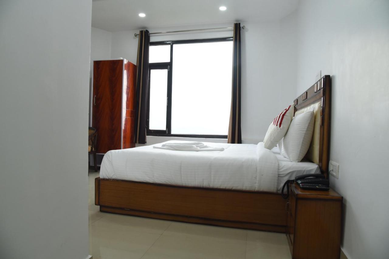 Hotel Taj View Theog Ngoại thất bức ảnh