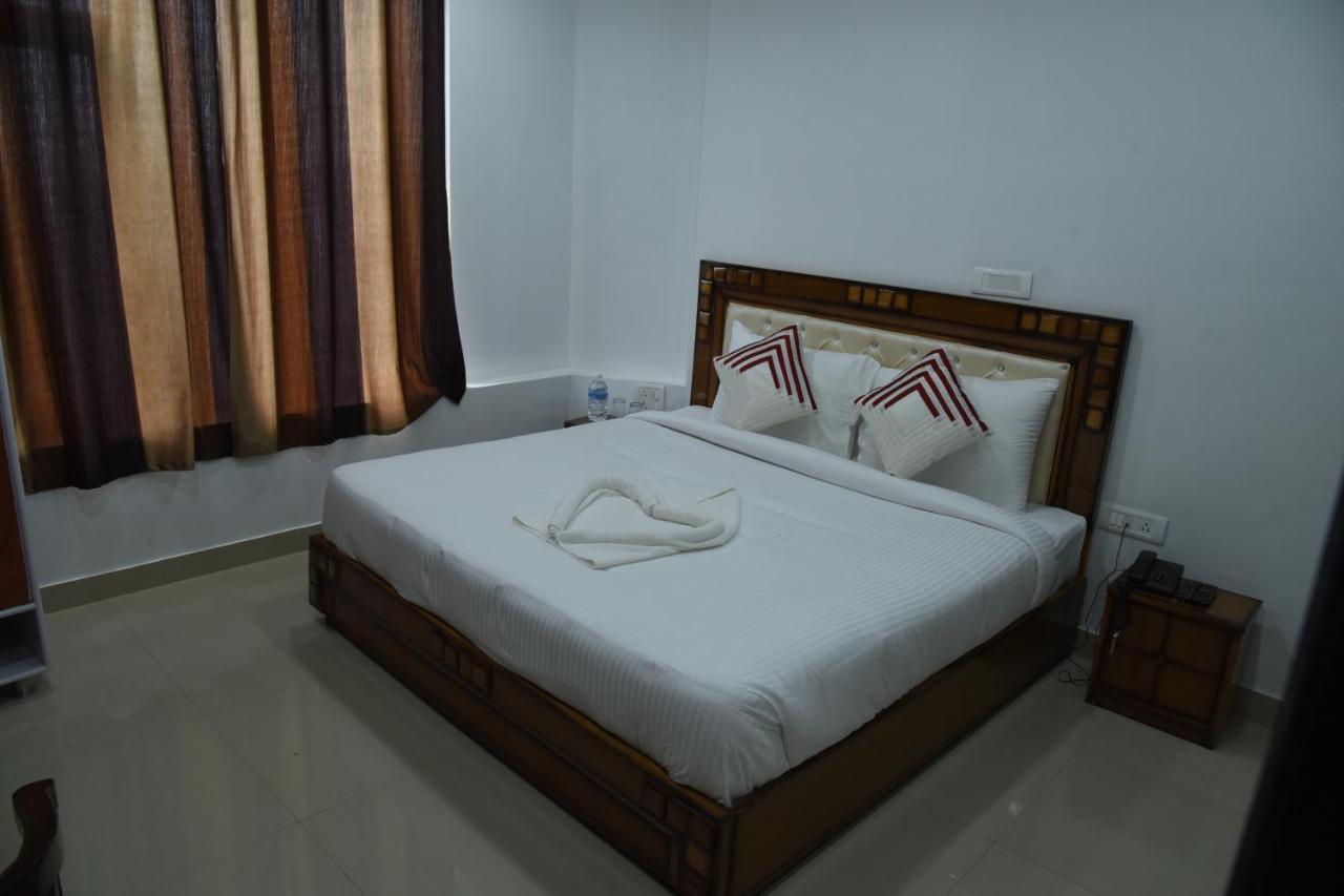 Hotel Taj View Theog Ngoại thất bức ảnh