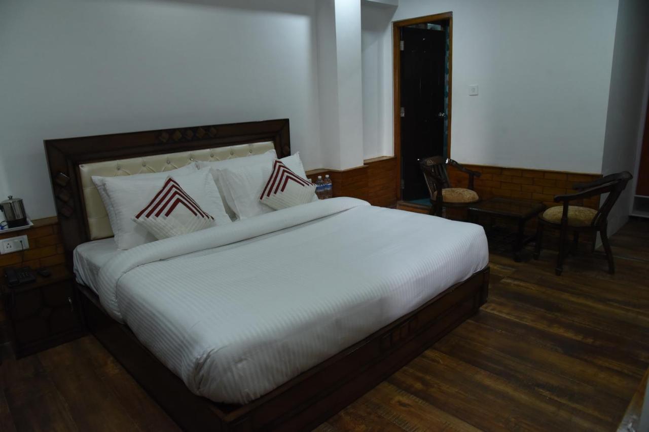 Hotel Taj View Theog Ngoại thất bức ảnh