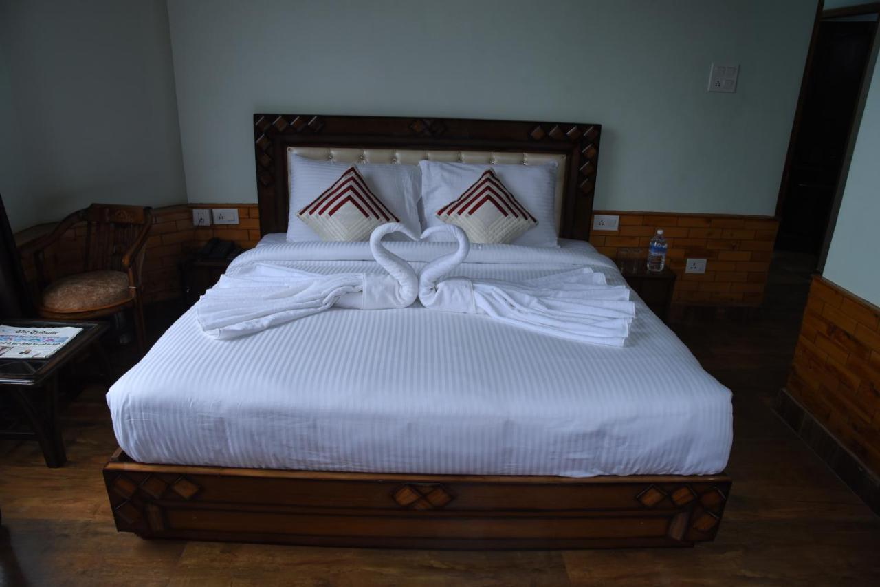 Hotel Taj View Theog Ngoại thất bức ảnh